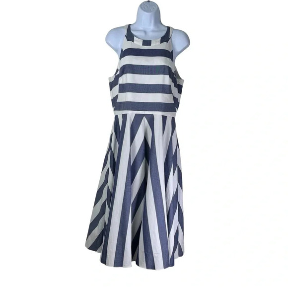 Eliza J. Adorable Sailor like dress size 10 - Picture 2 of 7